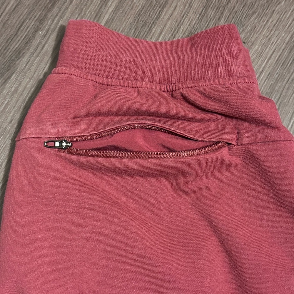 Lululemon Joggers - Picture 5 of 8